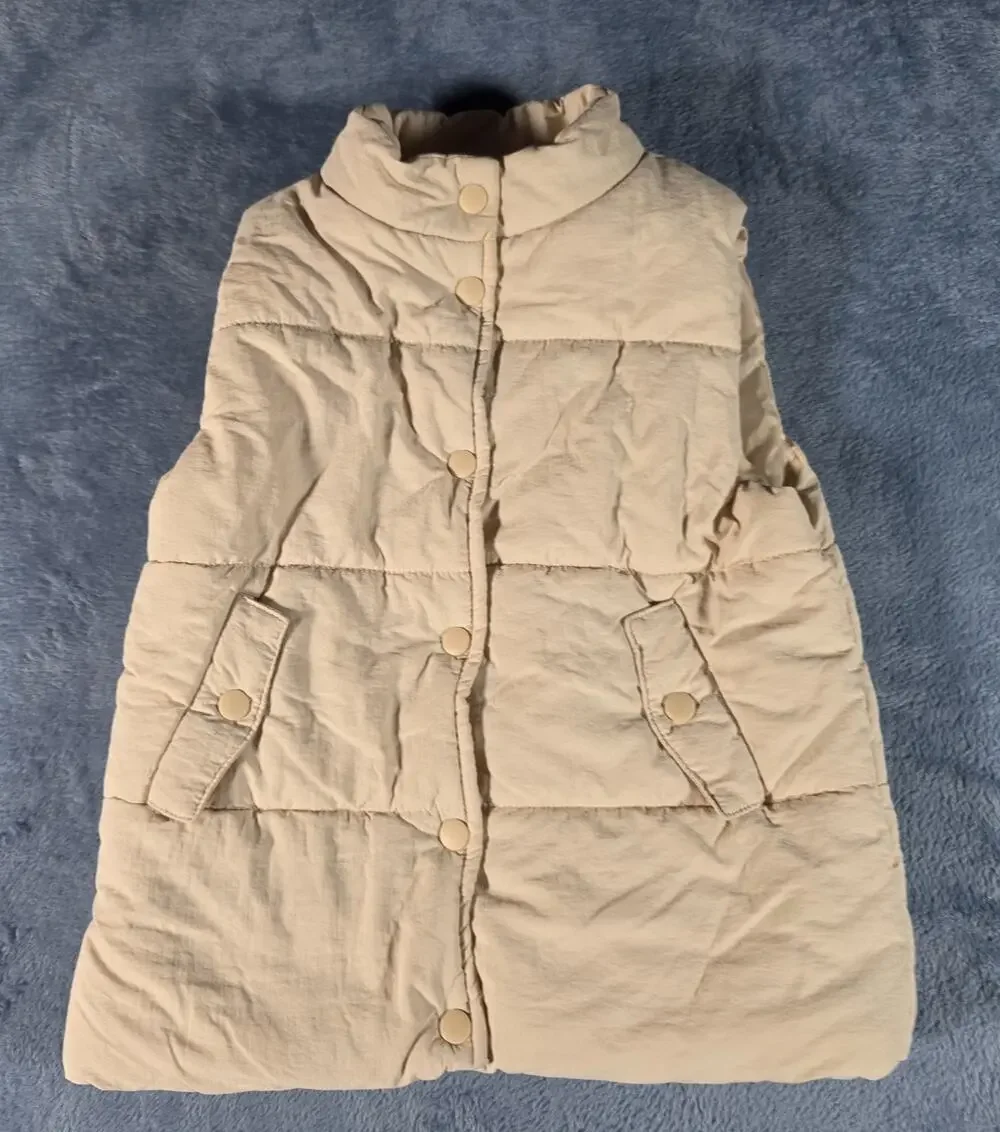 Jessica Simpson Girls Puffer Vest Size 5/6 Cream Beige Snap Front Pockets